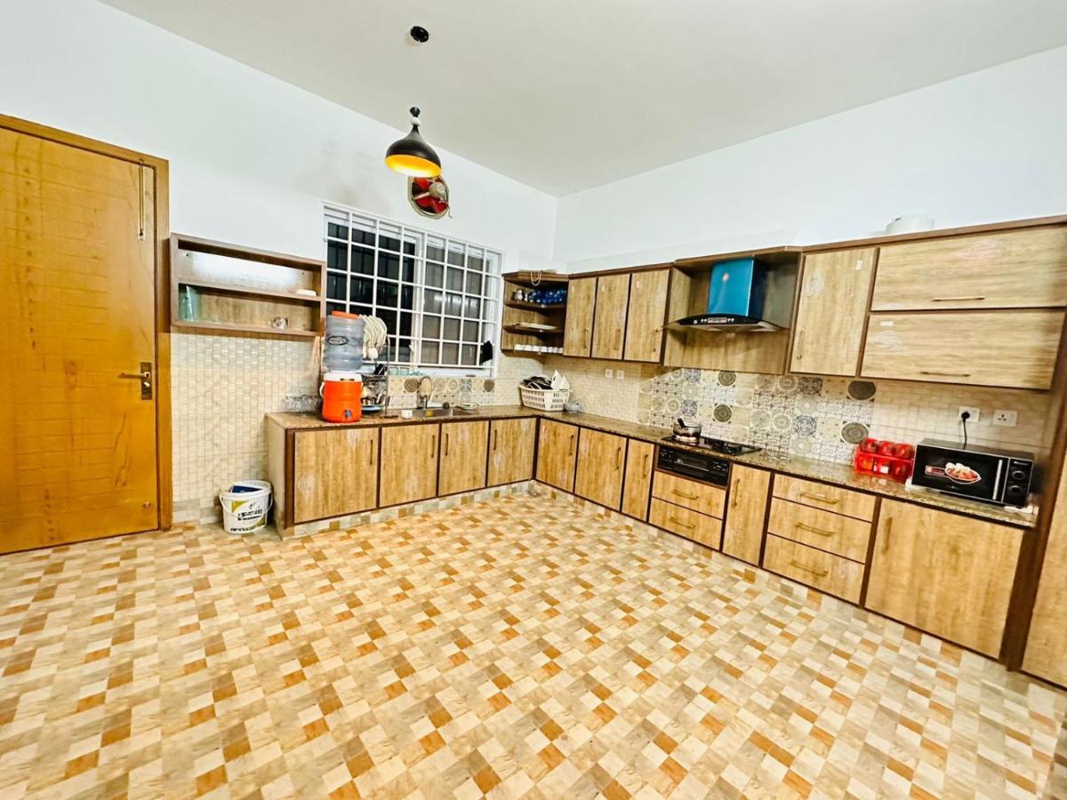 Islamabad Travelodge Guest House Екстер'єр фото